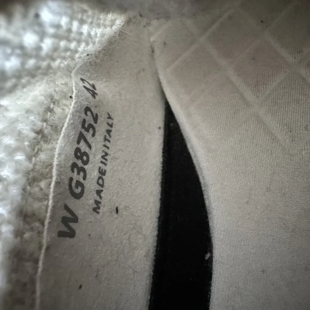 CHANEL WOMEN’S CC LOW-TOP SNEAKERS SUEDE AND KNIT FABRIC 42 - Picture 10 of 13